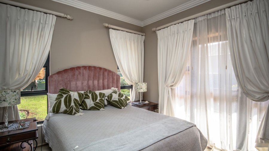 3 Bedroom Property for Sale in The Coves North West